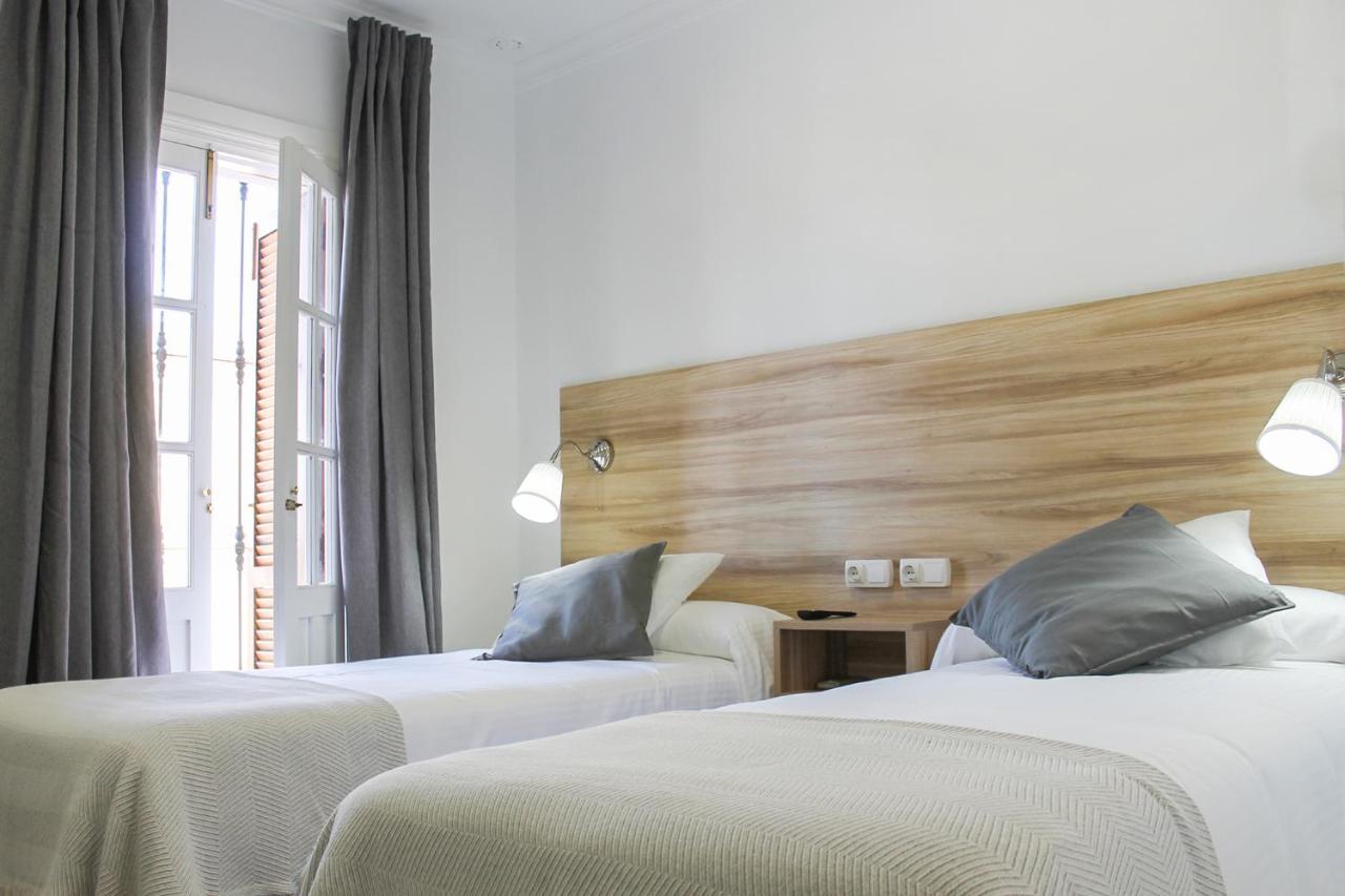 Hotel Restaurante Via Sevilla - Cadiz By Ma 22 Puntos El Cuervo  Zewnętrze zdjęcie