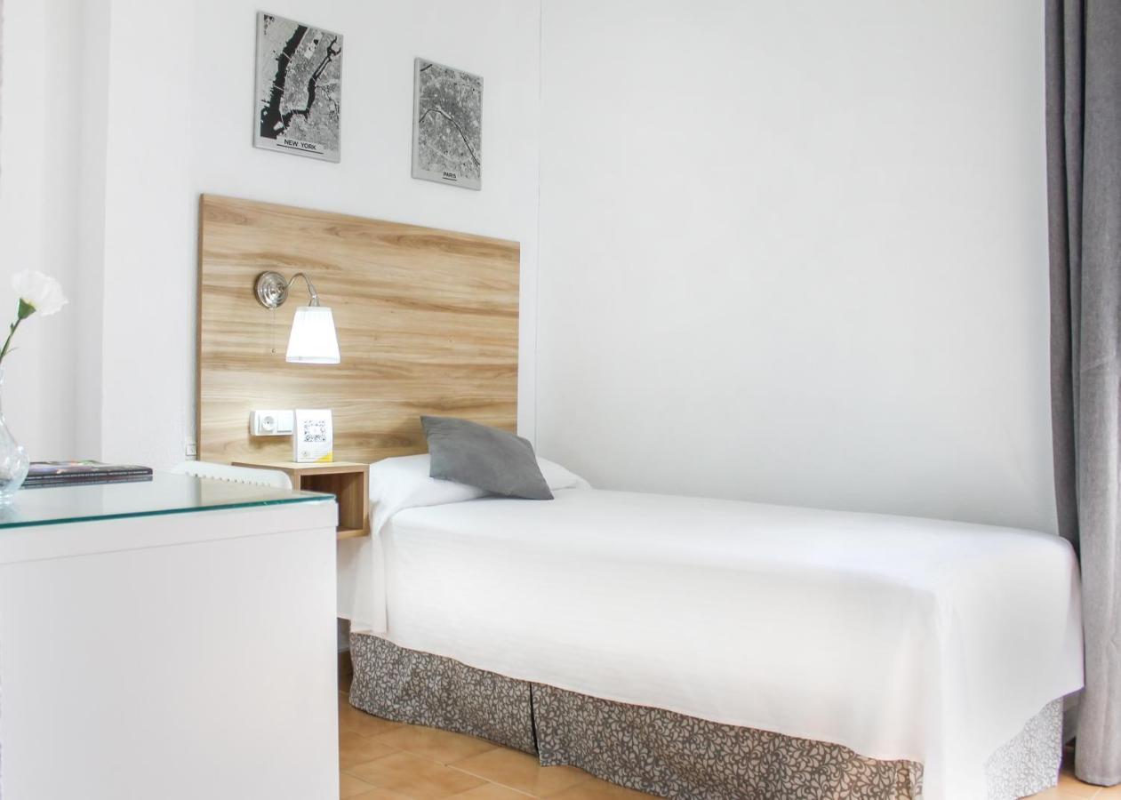 Hotel Restaurante Via Sevilla - Cadiz By Ma 22 Puntos El Cuervo  Zewnętrze zdjęcie